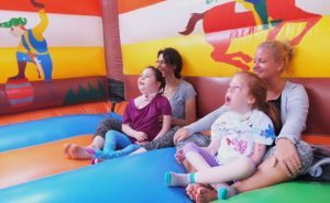 INTENSIVkinder Freizeit mit behinderten Kindern, ermöglicht durch Ihre Spende.